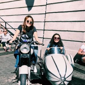 Meet your Posher, Gina